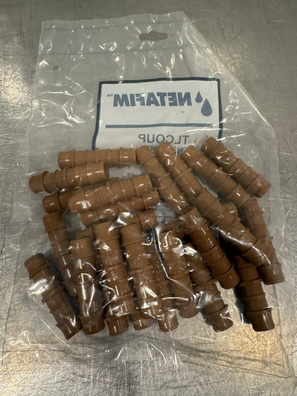 Netafim 00135-000810 Barbed Coupling Irrigation 500 PACK NEW! FREE SHIPPING!
