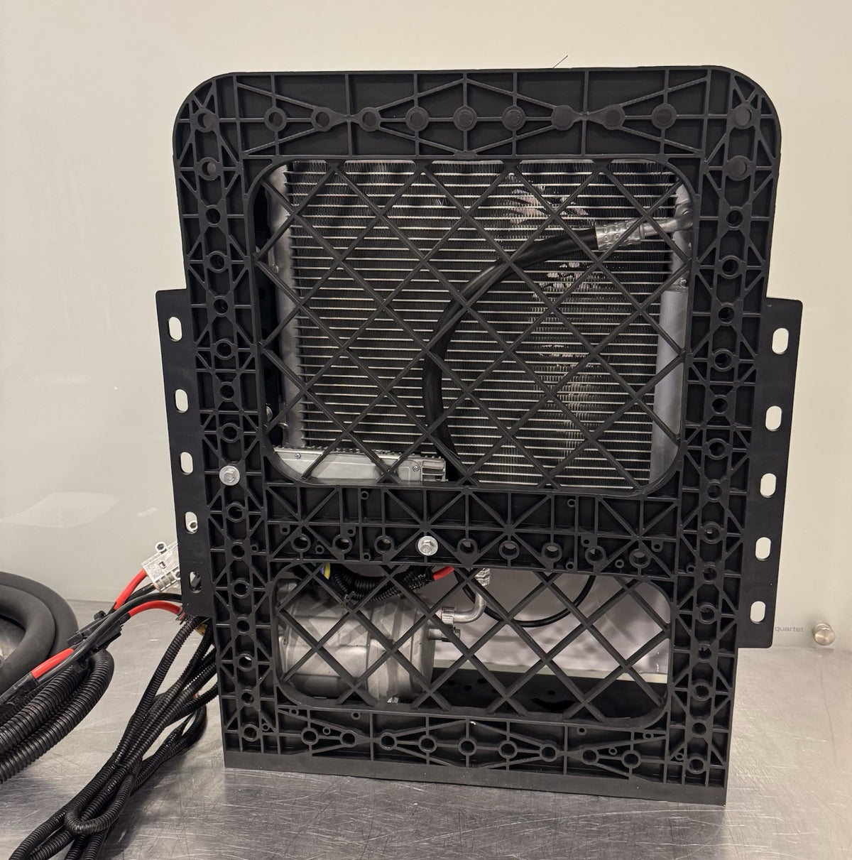 EAC001.63.12.WJ 12V Car AC Outside Unit Condenser White NEW! FREE SHIPPING!