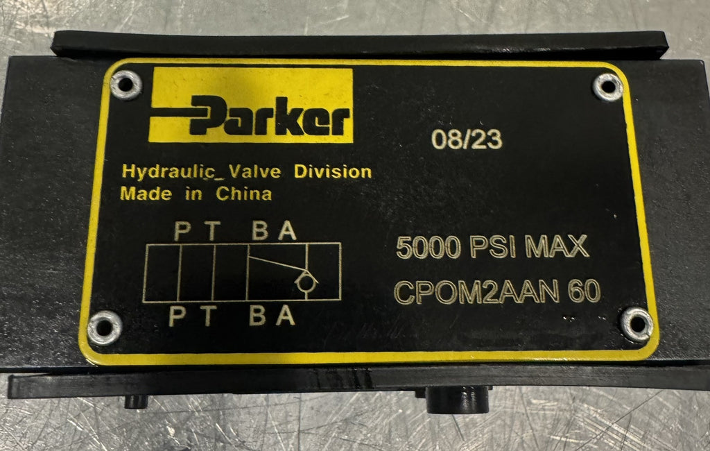 Parker CP0M2AAN Hydraulic Valve Block NEW IN BOX! FREE SHIPPING!