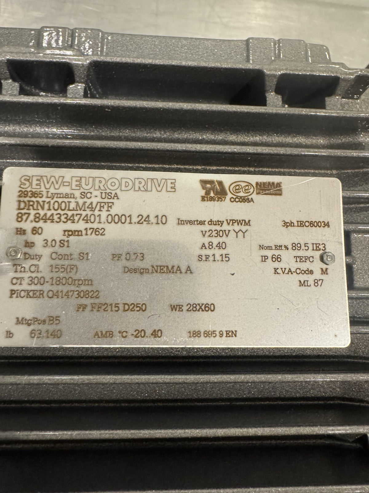 SEW-Eurodrive DRN100LM4/FF Motor 87.8443347401.0001.24.10 3.0HP 3Ph 1762 RPM NEW