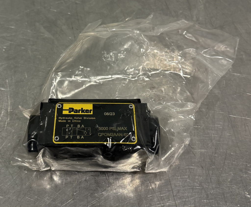 Parker CP0M2AAN Hydraulic Valve Block NEW IN BOX! FREE SHIPPING!